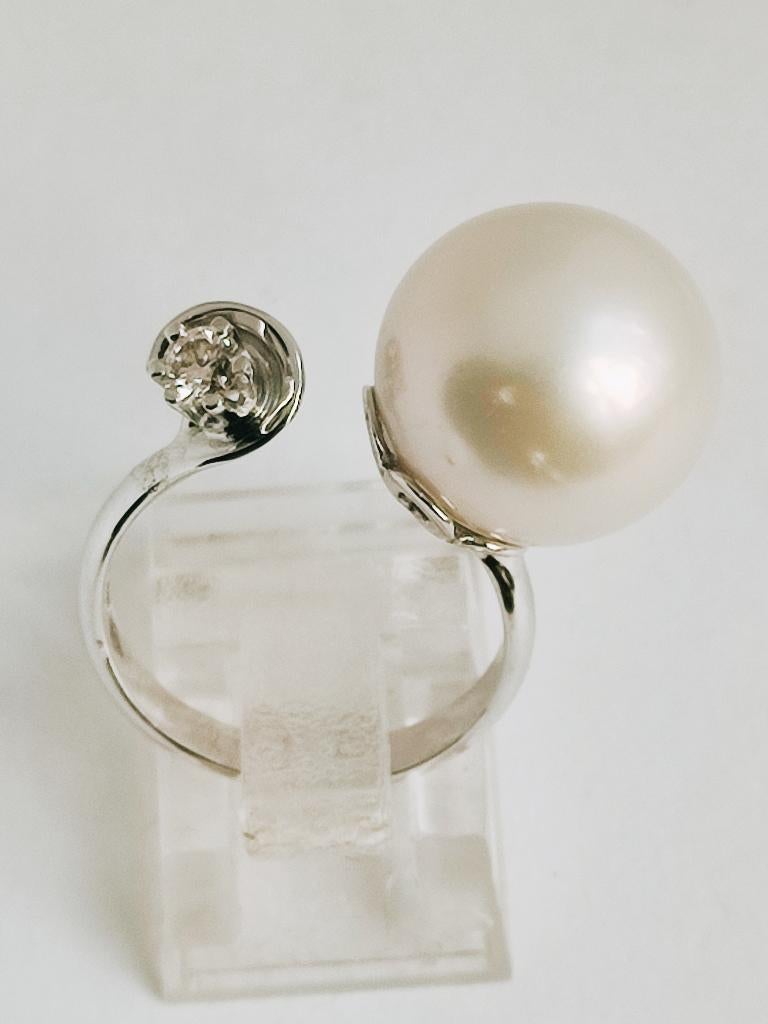 Exclusieve ring met Zuidzee parel 14,6mm en diamant, Met edelsteen, Ophalen of Verzenden, Zo goed als nieuw, Dame