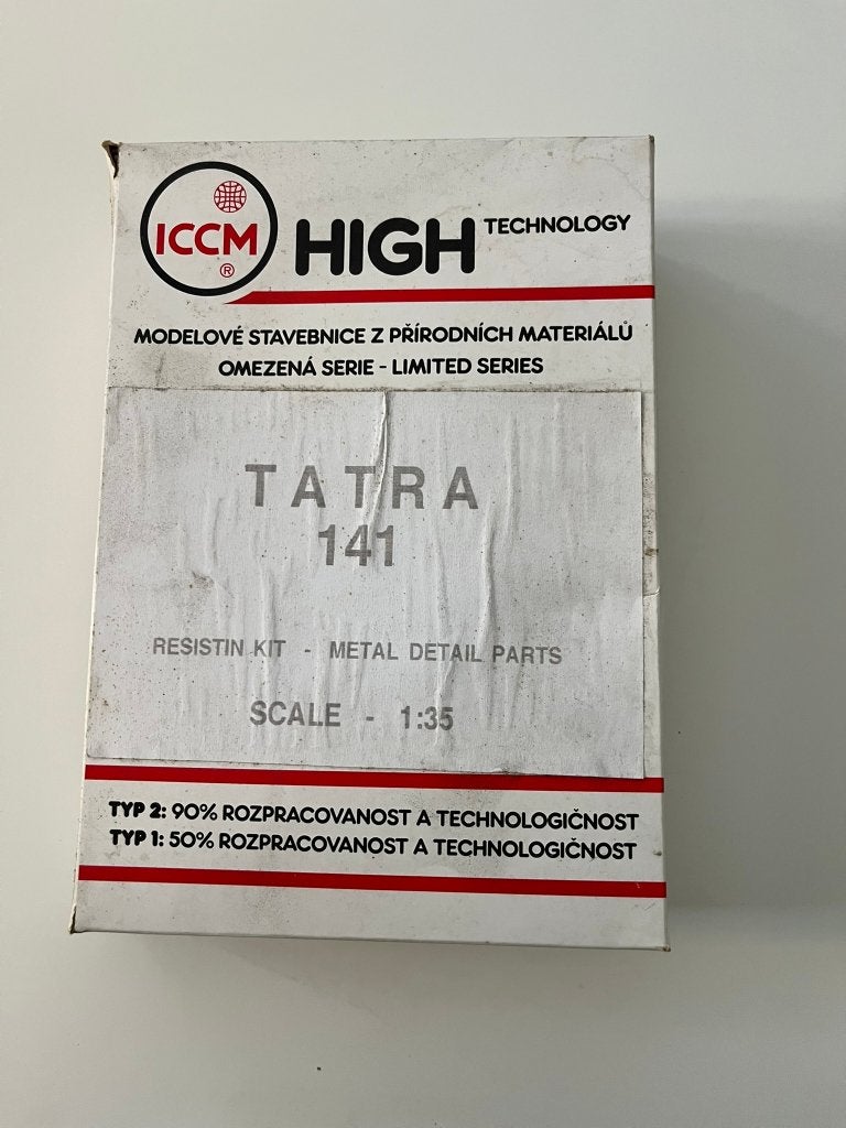 Modelbouw Tatra 141 Camion Schaal 1/35, Hobby en Vrije tijd, Modelbouw | Auto's en Voertuigen, Ophalen of Verzenden, Zo goed als nieuw