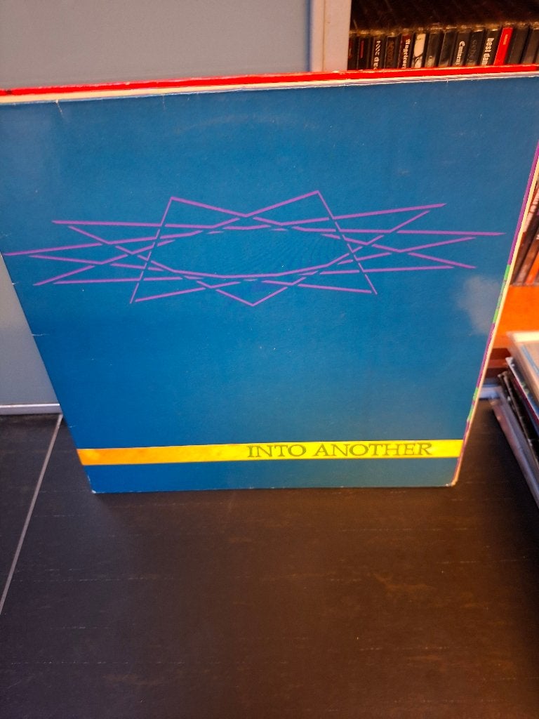 lp - into another - into another - bak 5, Rock, Enlèvement ou Envoi, Pochette photo, Comme neuf