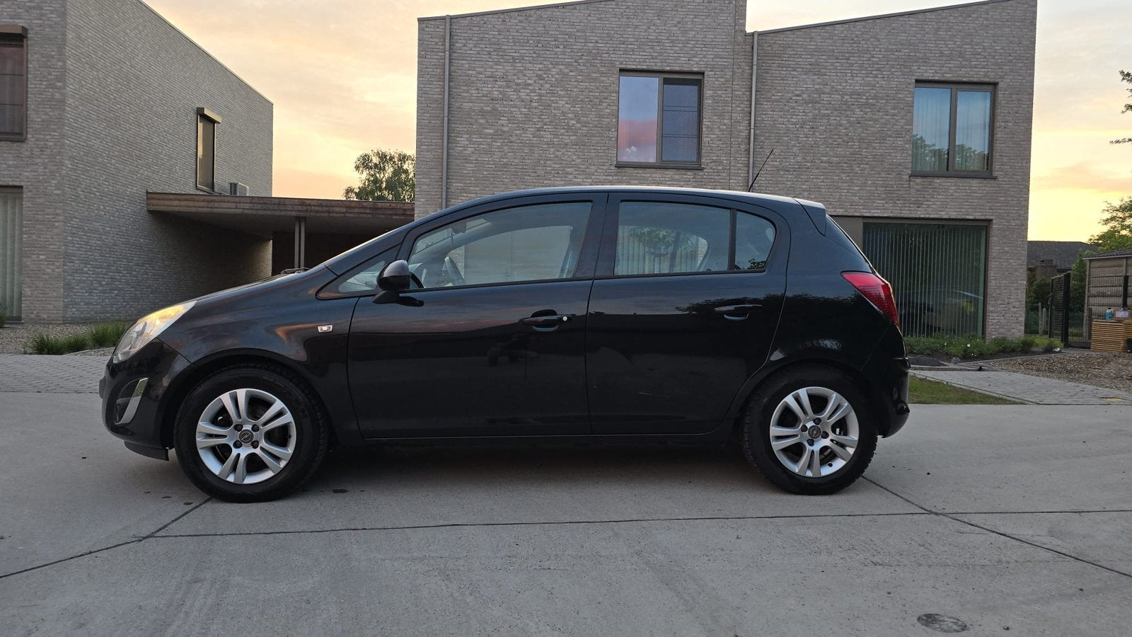 Opel Corsa, Auto's, Opel, Voorwielaandrijving, Euro 5, Stof, 4 cilinders