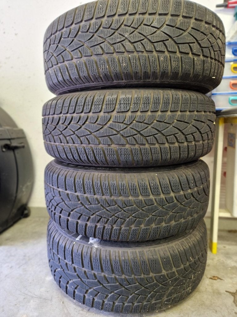 1 set Winterbanden 235/65R17 op alu velgen, Pneus et Jantes, Pneus hiver, Véhicule de tourisme, 17 pouces