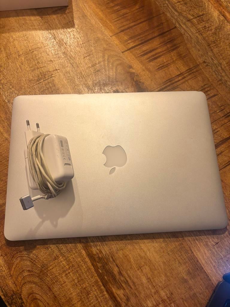 MacBook Air 13 inch (2015) 128GB opslag 8 GB werkgeheugen, Ophalen, Gebruikt, 2 tot 3 Ghz, Qwerty