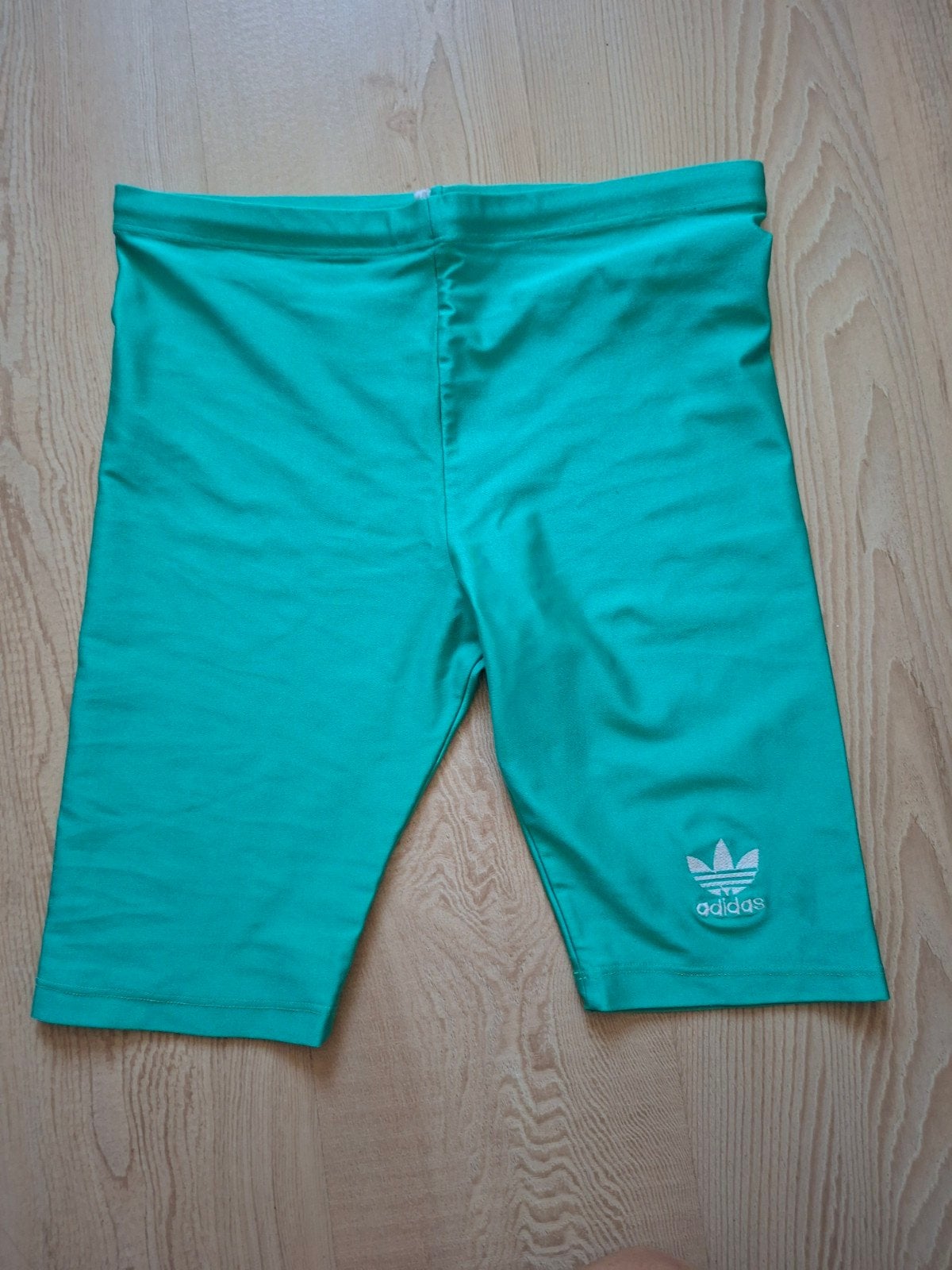Adidas broekje, Ophalen of Verzenden, Groen