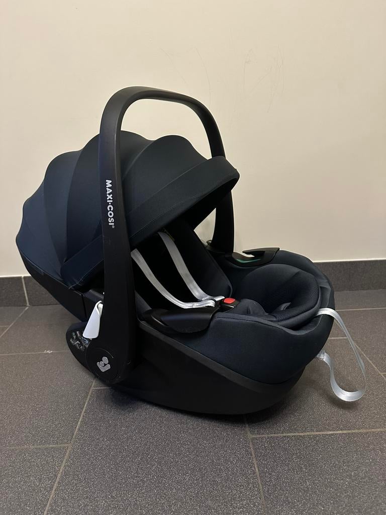 Maxi-Cosi Pebble 360 Pro (kan in ligstand)