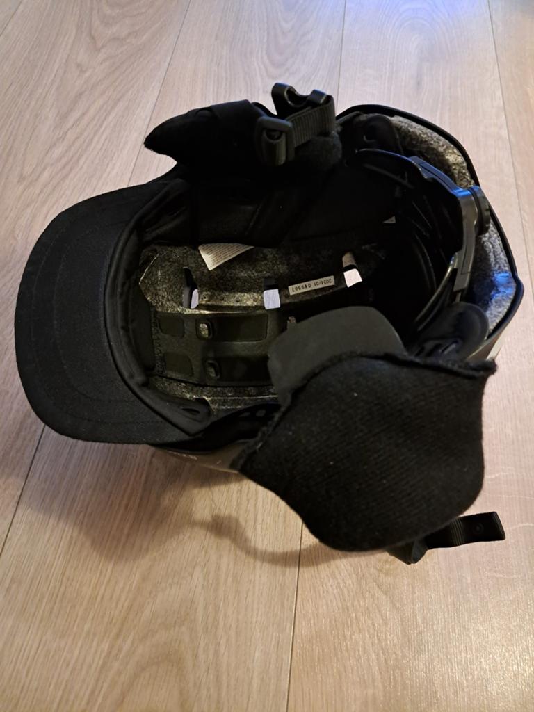 Helm, Fietsen en Brommers, Ophalen