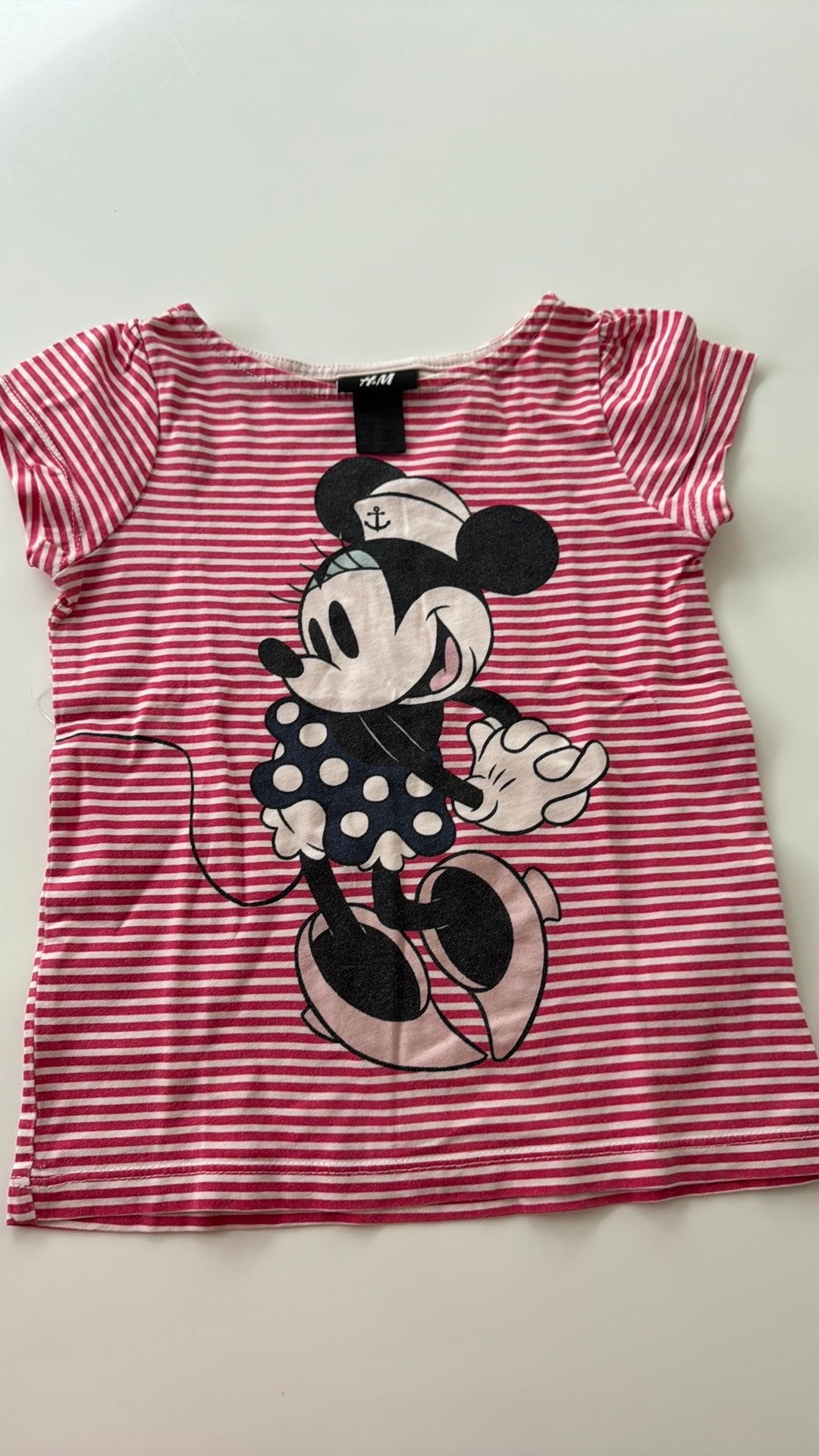 T-shirt Minnie, Kinderen en Baby's, Kinderkleding | Maat 104, Ophalen of Verzenden, Gebruikt