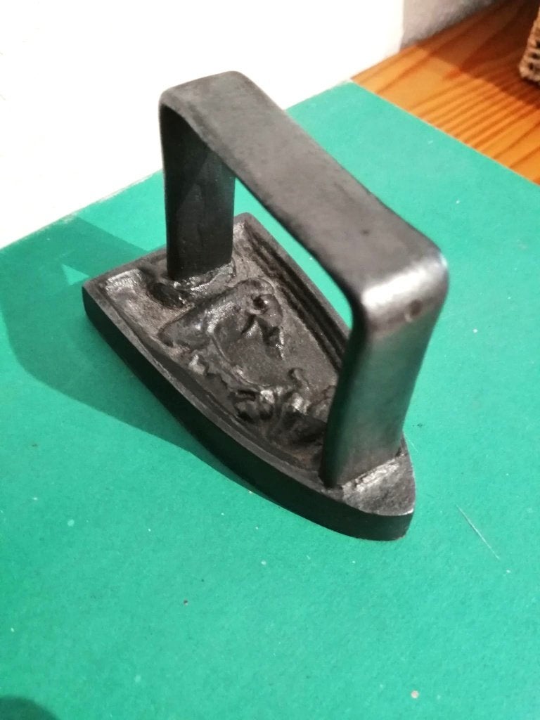 ancien fer à repasser thème du renard, Antiek en Kunst, Antiek | Woonaccessoires, Ophalen