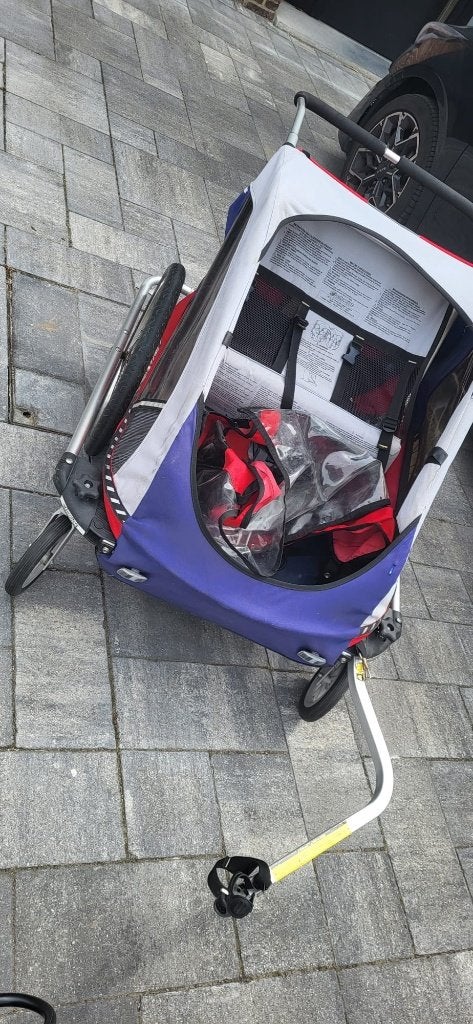 Fietskar 2 kinderen, Gebruikt, Opvouwbaar, Ophalen of Verzenden, Thule / Chariot