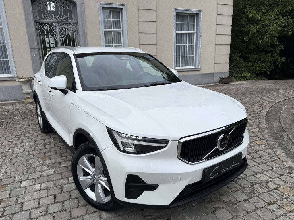 Volvo XC40 2.0 B3 MHEV Core DCT Zetel/Stuurverwarming, Carpl, Auto's, Automaat, Stof, Gebruikt, Euro 6