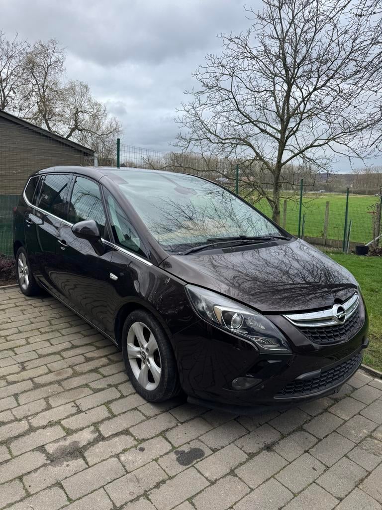 Opel Zafira 1,6d euro6, full options, Autos, Euro 6, 7 places, Boîte manuelle, 5 portes
