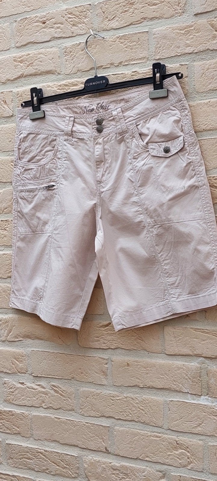 Short maat s  new star, Kleding | Dames, Broeken en Pantalons, New star, Overige kleuren, Kort, Ophalen of Verzenden