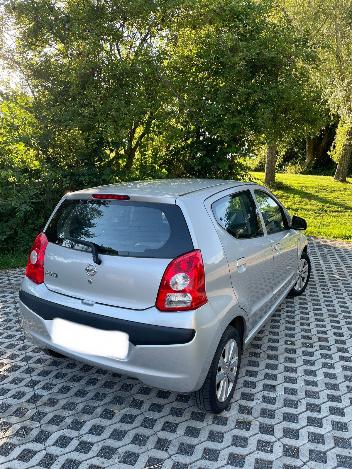 Magnifique Nissan Pixo 1.0 essence AIR-CO, JANTES,.., Achat, Entretenue par le concessionnaire, Particulier, Alarme