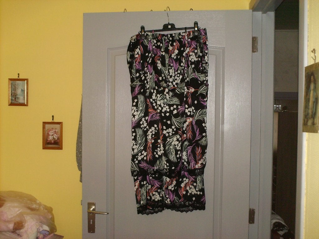 a vendre pyjamas pour dame, Kleding | Dames, Pyjama's, Ophalen of Verzenden, Zo goed als nieuw, Maat 46/48 (XL) of groter