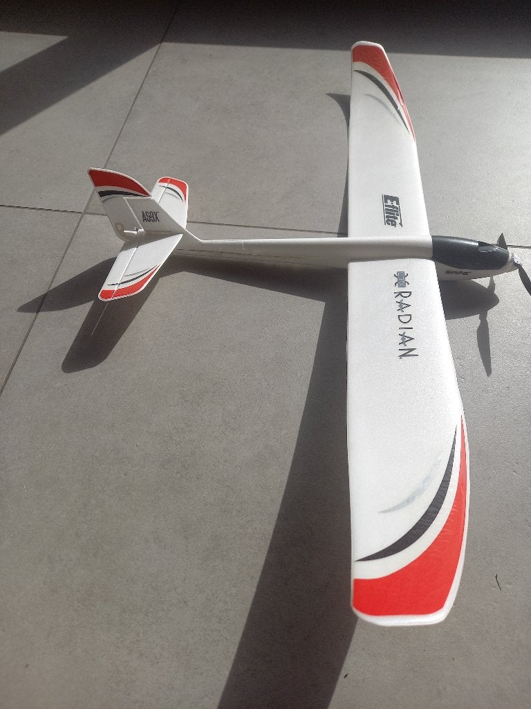 planeur UMX Radian CMX E-flite radiocommandé, Hobby & Loisirs créatifs, Enlèvement ou Envoi, Comme neuf, Électro