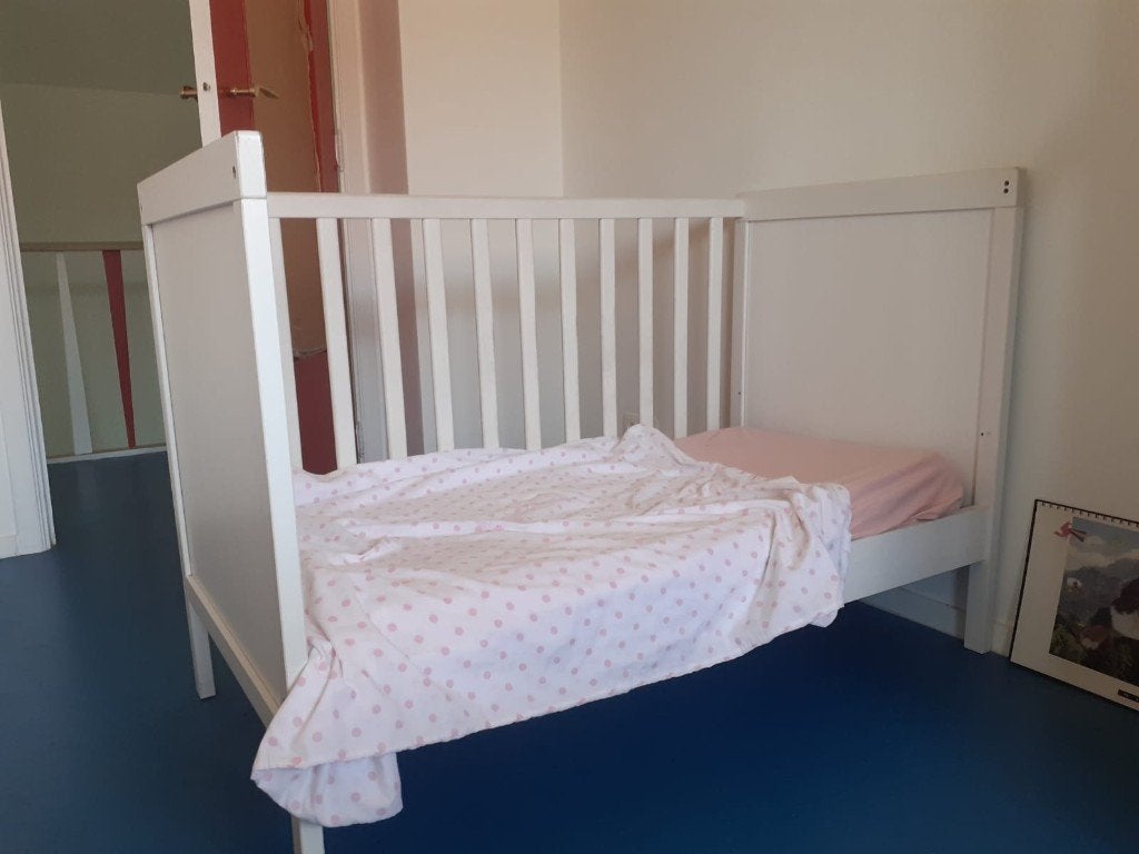 Compleet kinderbedje (incl. matras, donsdeken en beddengoed), Huis en Inrichting, Slaapkamer | Beddengoed, Ophalen, Gebruikt, Eenpersoons