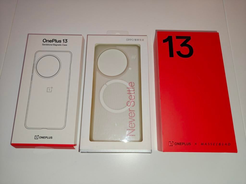OnePlus 13  16/512Gb Midnight Ocean + 2 coques officielles, Télécoms, Enlèvement ou Envoi, Comme neuf, Sans abonnement, Sans simlock