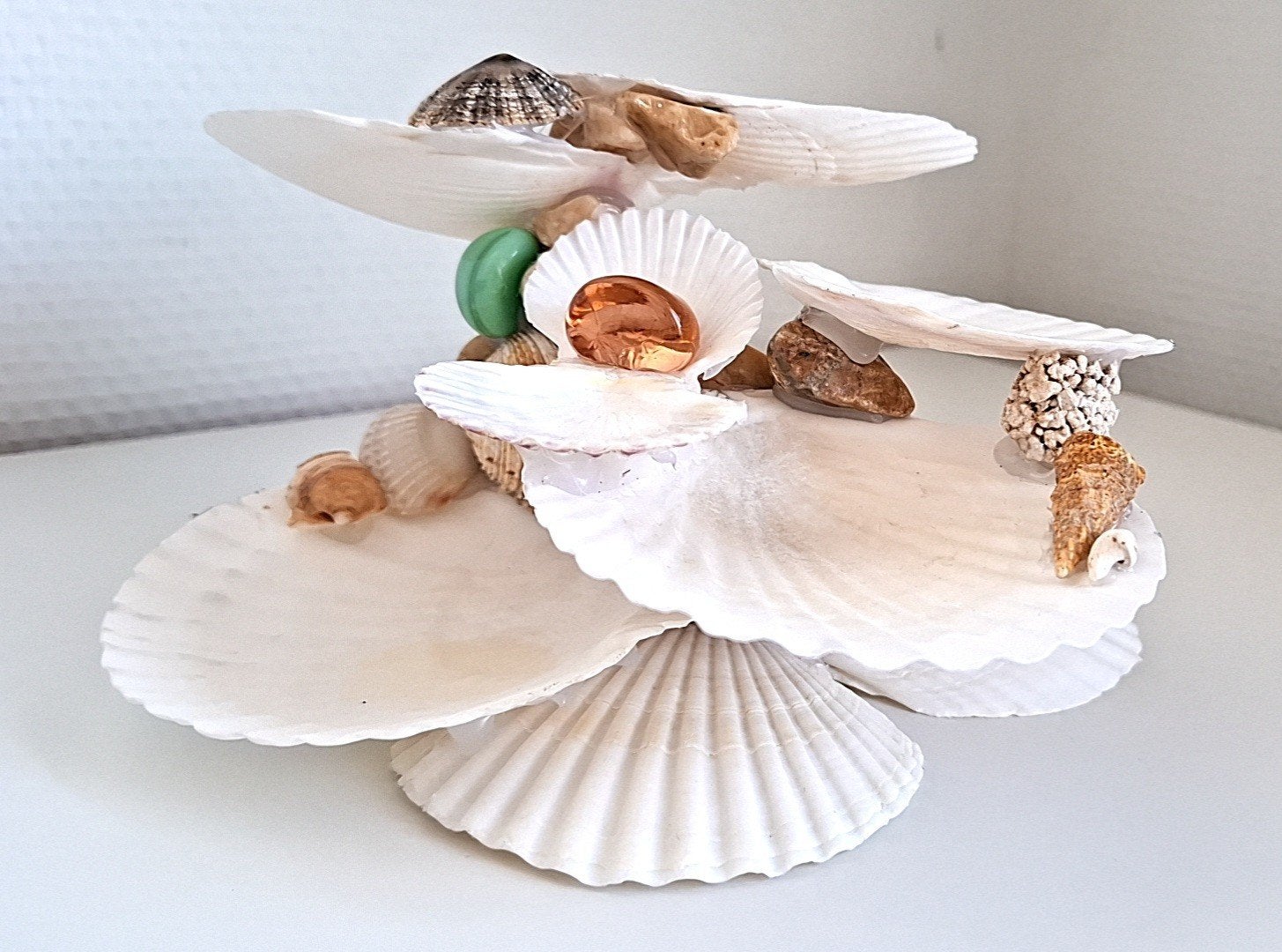Décoration artisanale en coquillages – Centre de table style