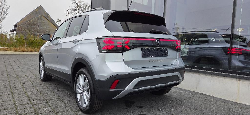 VW T-Cross 1.0 TSI 115 DSG Matrix 17Z IQ.Drive **NIEUW**, Auto's, Euro 6, Bedrijf, 5 zetels, Zilver of Grijs