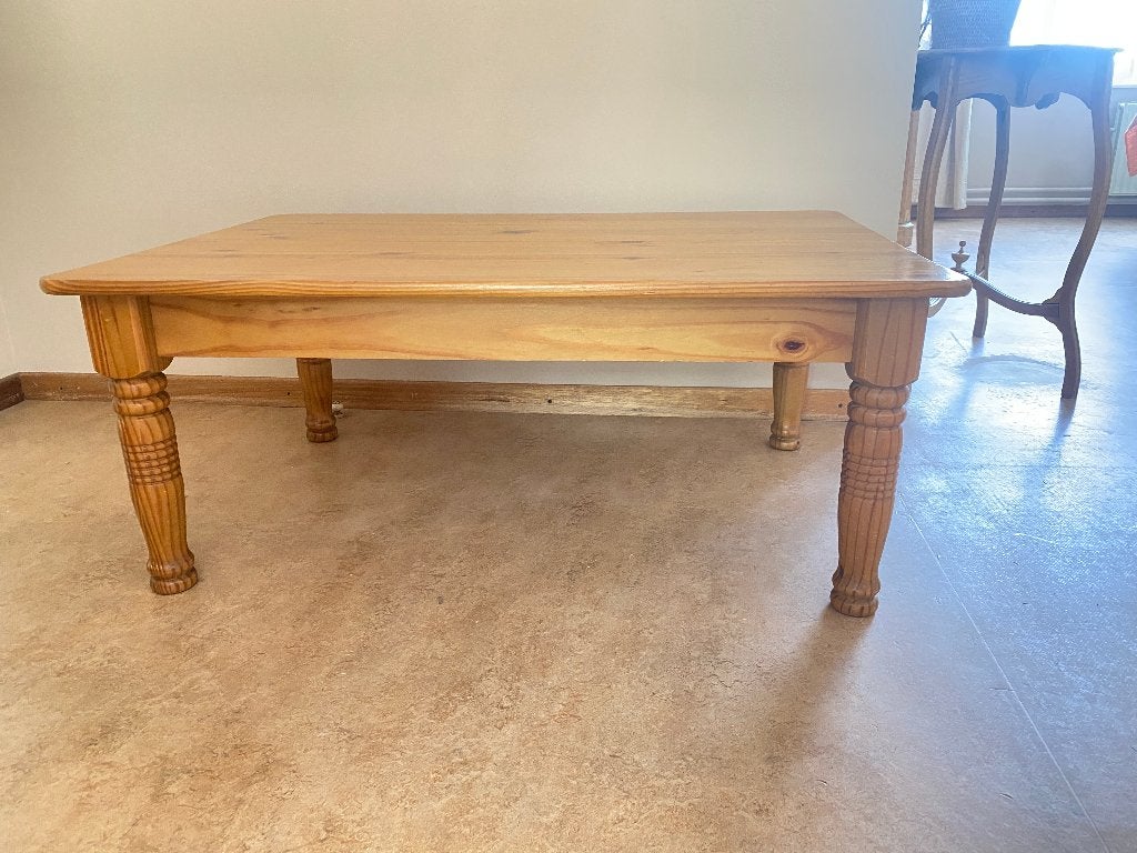 Table, 100 à 150 cm, Enlèvement, Utilisé, 50 à 100 cm