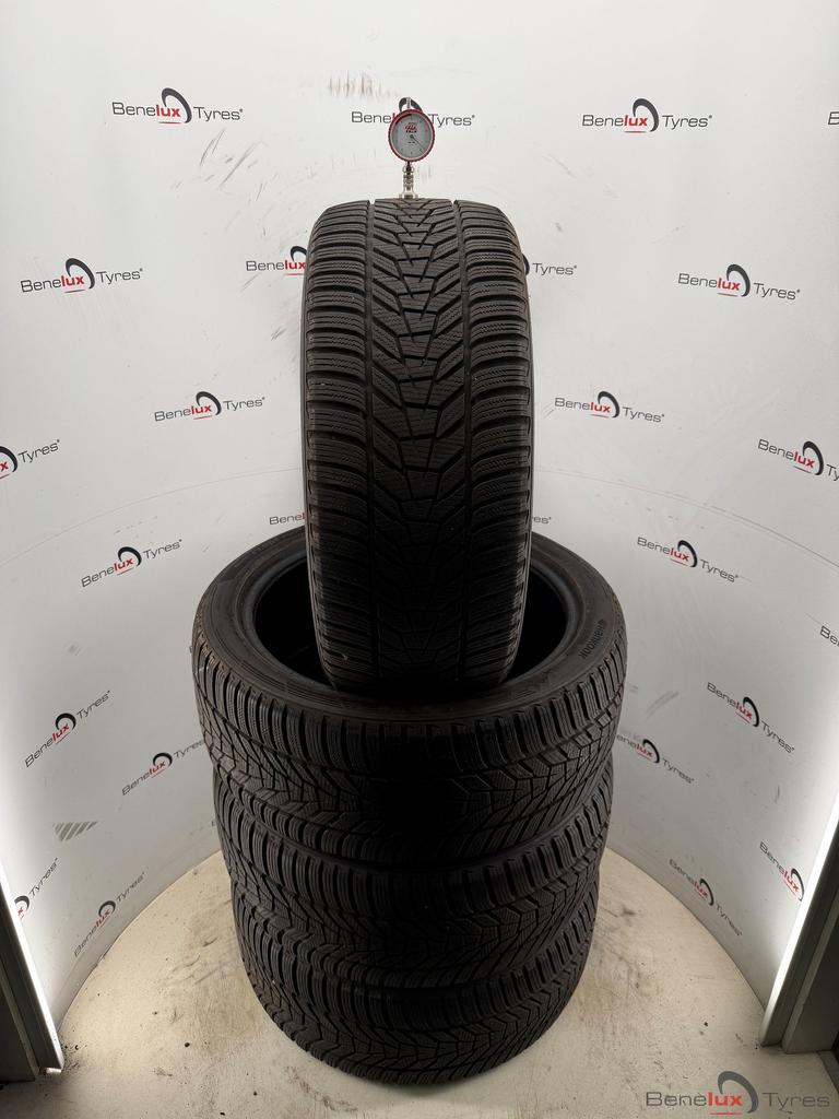 winter 255/40R20 101W Hankook 255/40 R20 255/40/20 2554020, Auto-onderdelen, Banden en Velgen, Ophalen, Gebruikt, 255 mm, -