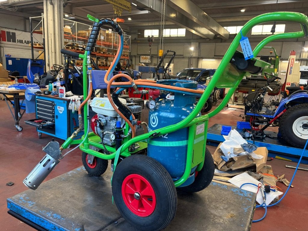 WEED CONTROL AIR TROLLY PACK, Ophalen, Zo goed als nieuw, Weed control