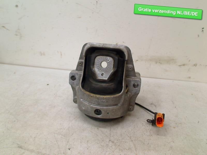 MOTORSTEUN LINKS Audi A4 Avant (B8) (8K0199381NQ), Info@audi.de, Audi, Audi AG, Gebruikt