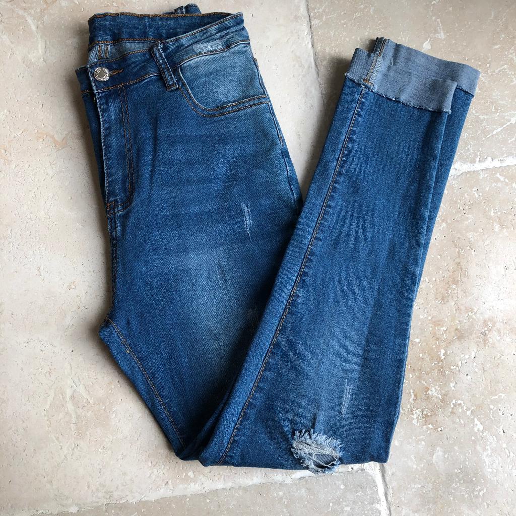 Shein jeans voor dames, Kleding | Dames, Spijkerbroeken en Jeans, Ophalen, Gedragen