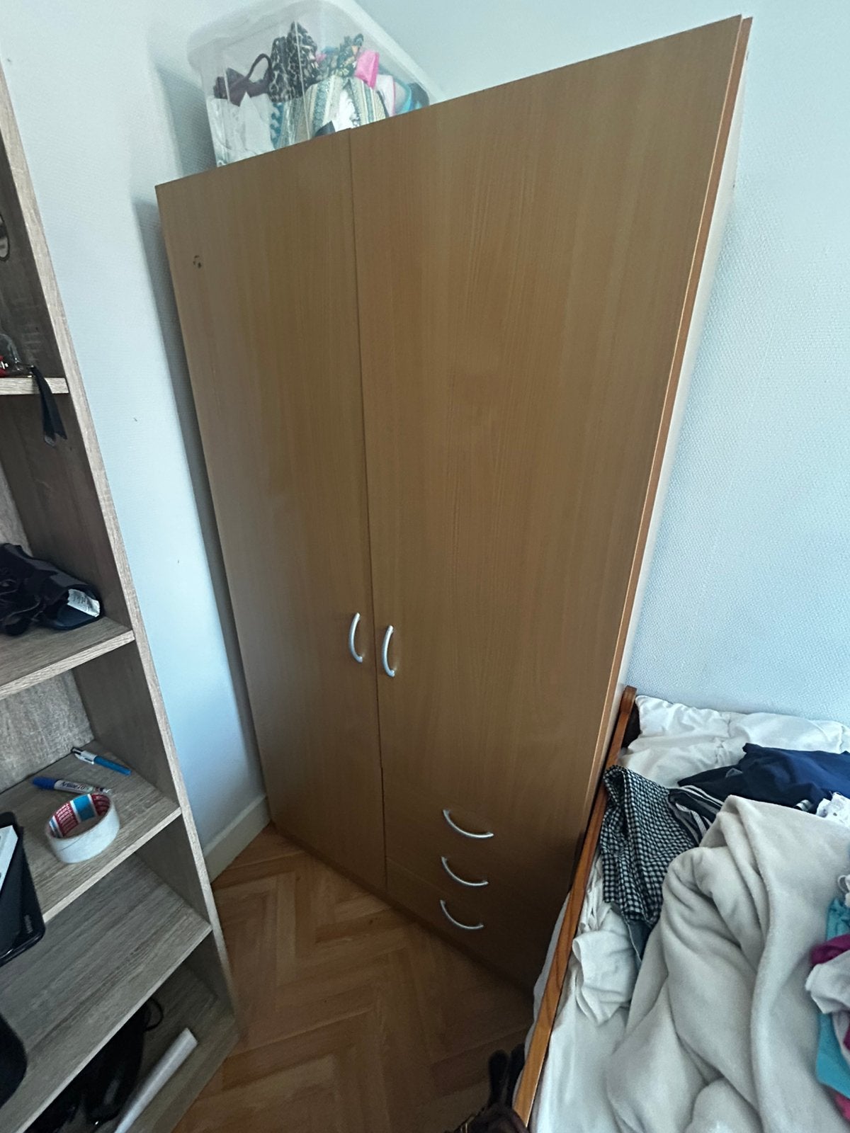 Armoire pour habits, Maison & Meubles, Avec espace de penderie, Comme neuf, Enlèvement, Autres essences de bois