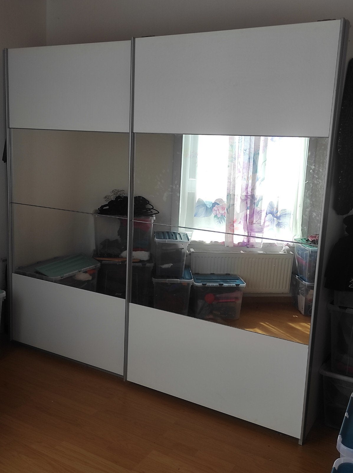 Garde robe porte miroir coulissante, Maison & Meubles, Armoires | Penderies & Garde-robes