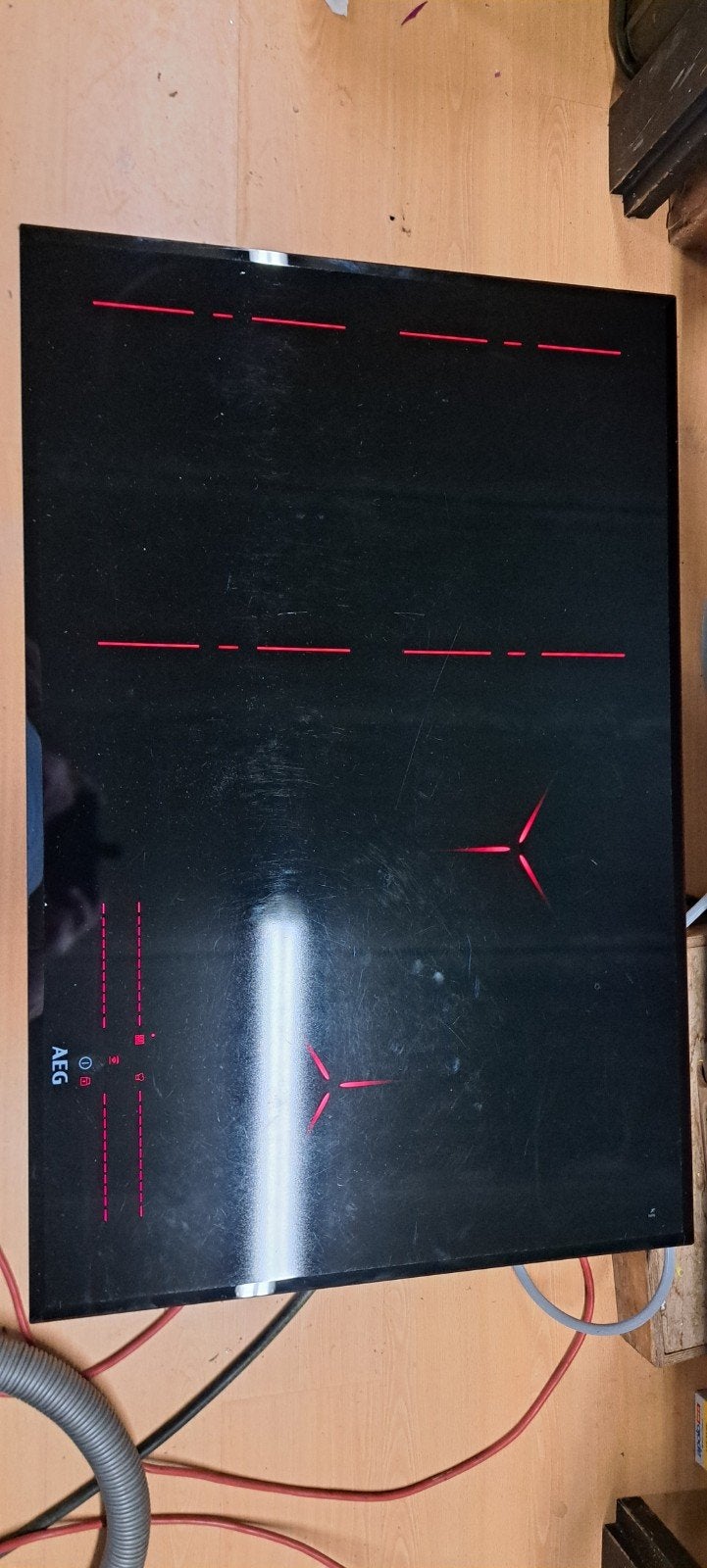 kookplaat aeg ipe84571fb, Enlèvement, Induction