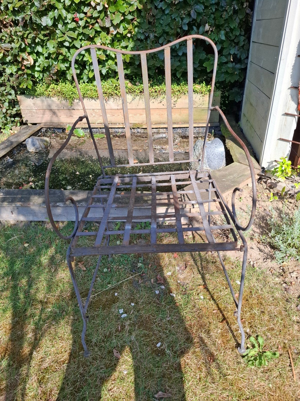 Ijzeren stoel, Tuin en Terras, Ophalen