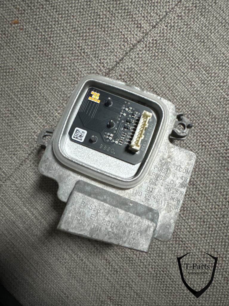 Module phare droit BMW 4 G22 G23 G24 9230723R 231173R 230723, Autos : Pièces & Accessoires, Éclairage, BMW, Utilisé
