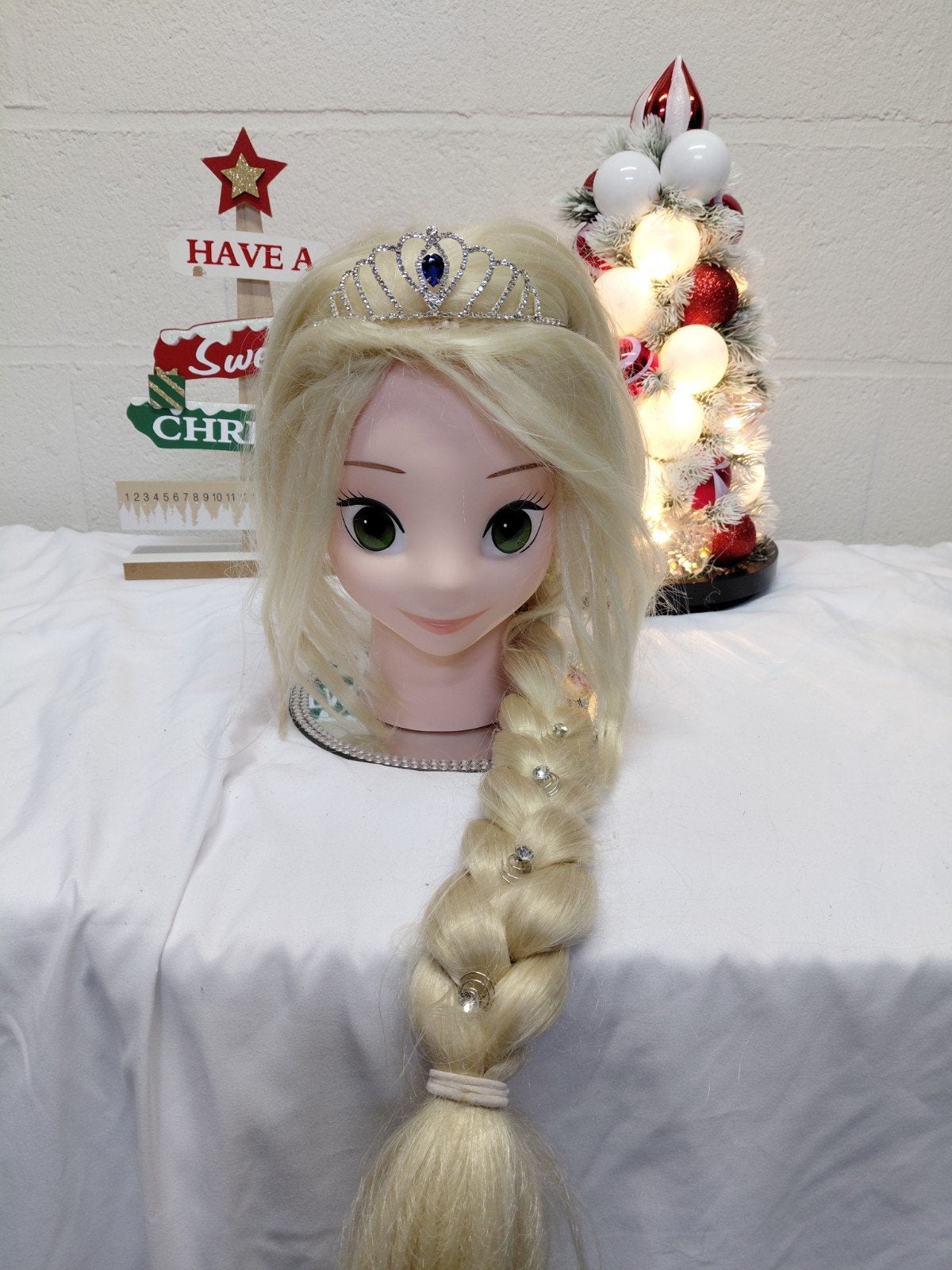 frozen pruik met hoofd, Ophalen of Verzenden, Zo goed als nieuw, Hoed of Pruik