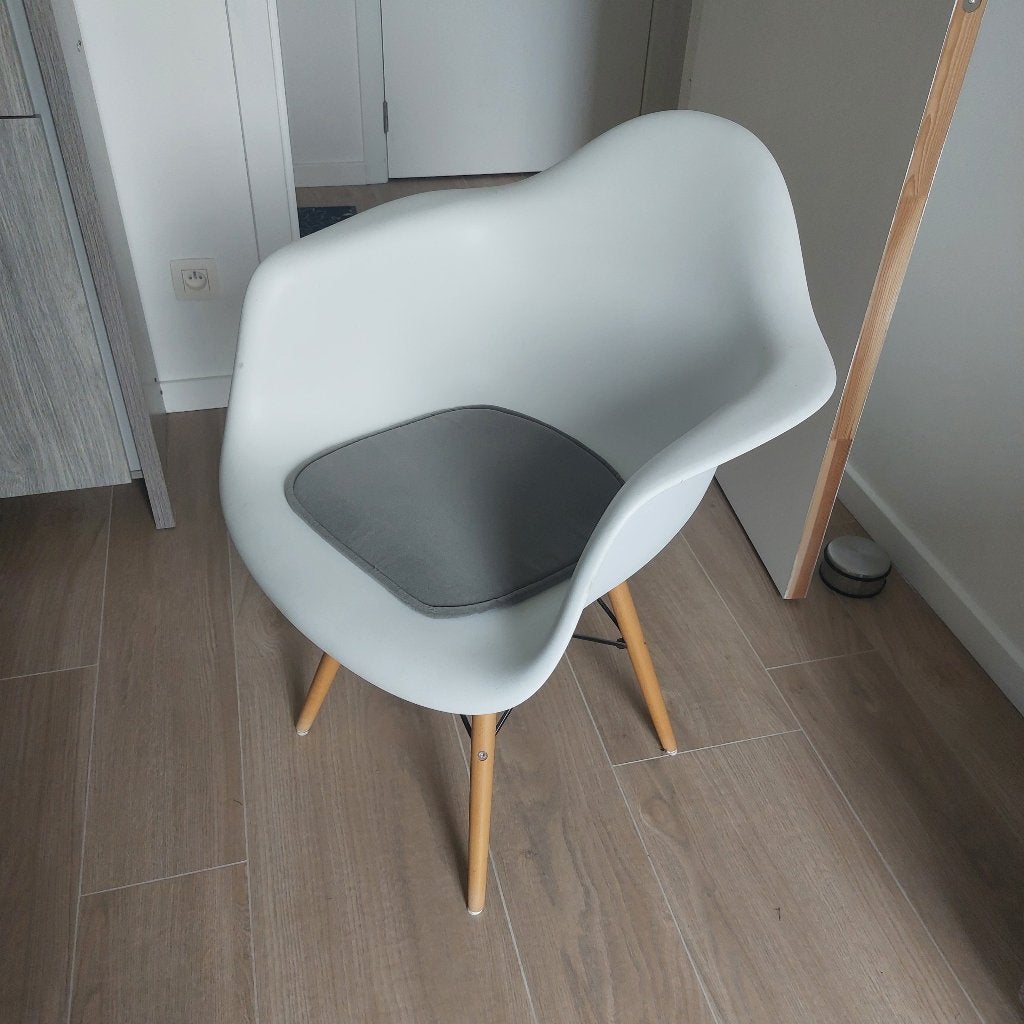 Twee kuipstoelen, Maison & Meubles, Chaises, Enlèvement ou Envoi, Blanc, Deux, Synthétique