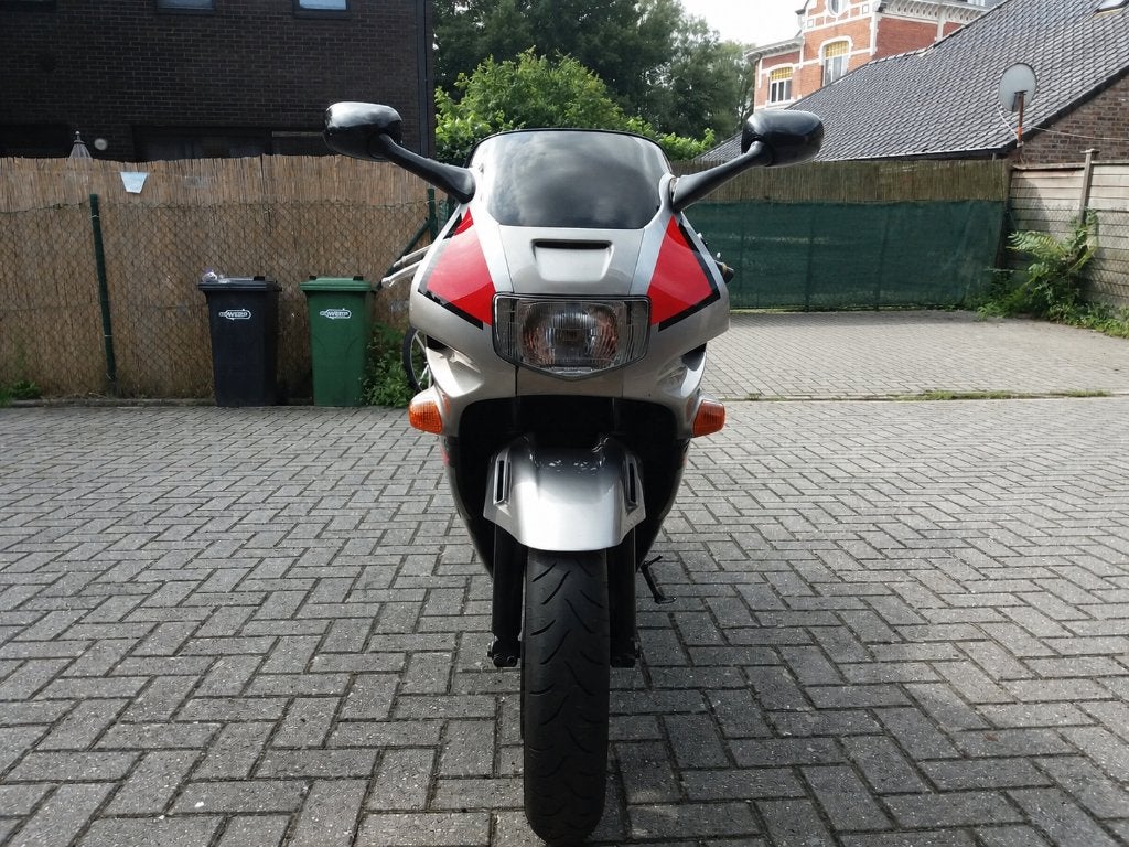 Honda CBR 600 F2 – Oldtimer – zeer mooie en verzorgde staat, Motos, 600 cm³, Occasion, Plus de 35 kW, Échappement sport