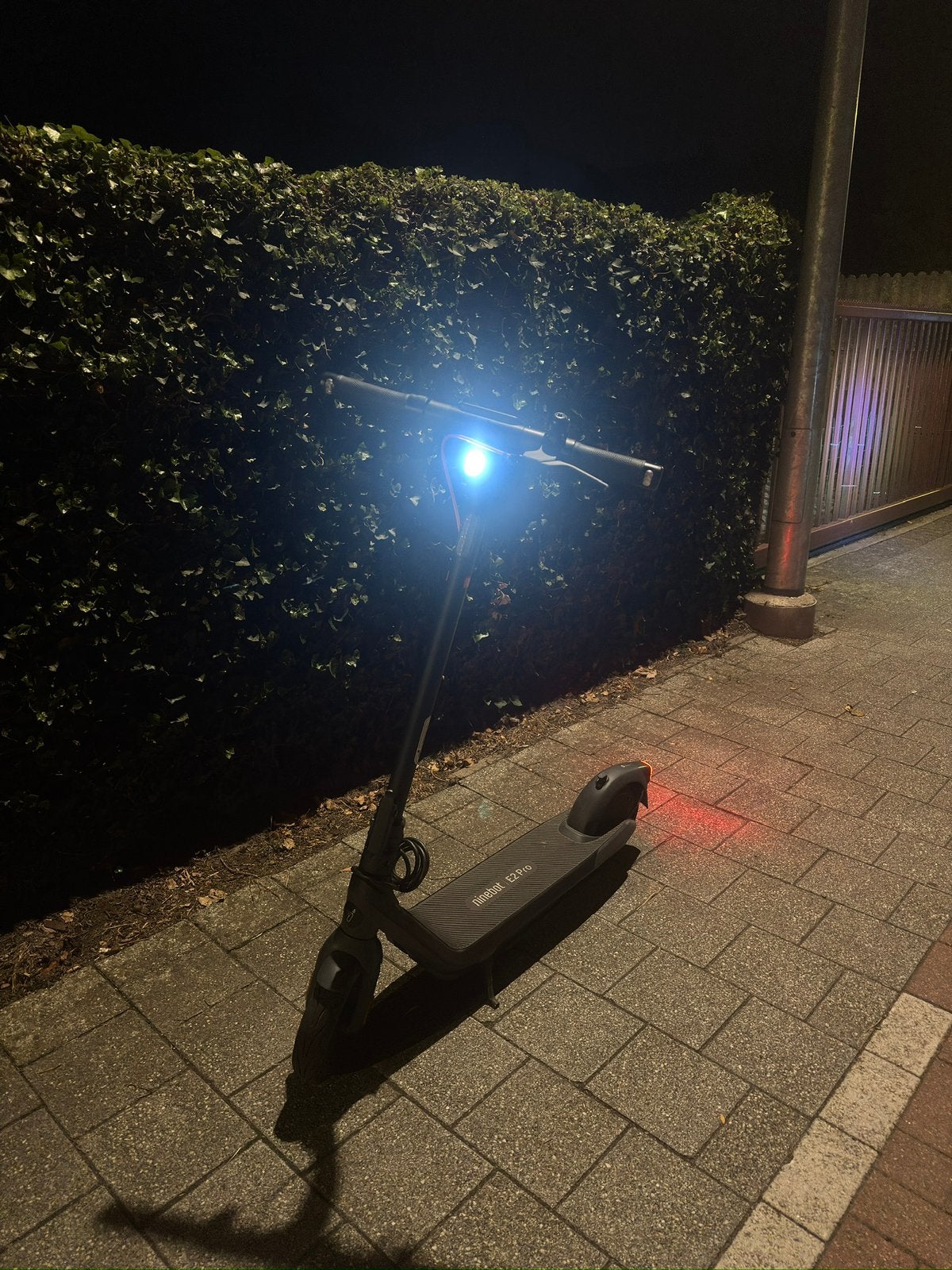 Ninebot E2 Pro, Enlèvement, Comme neuf, Step électrique (E-scooter)