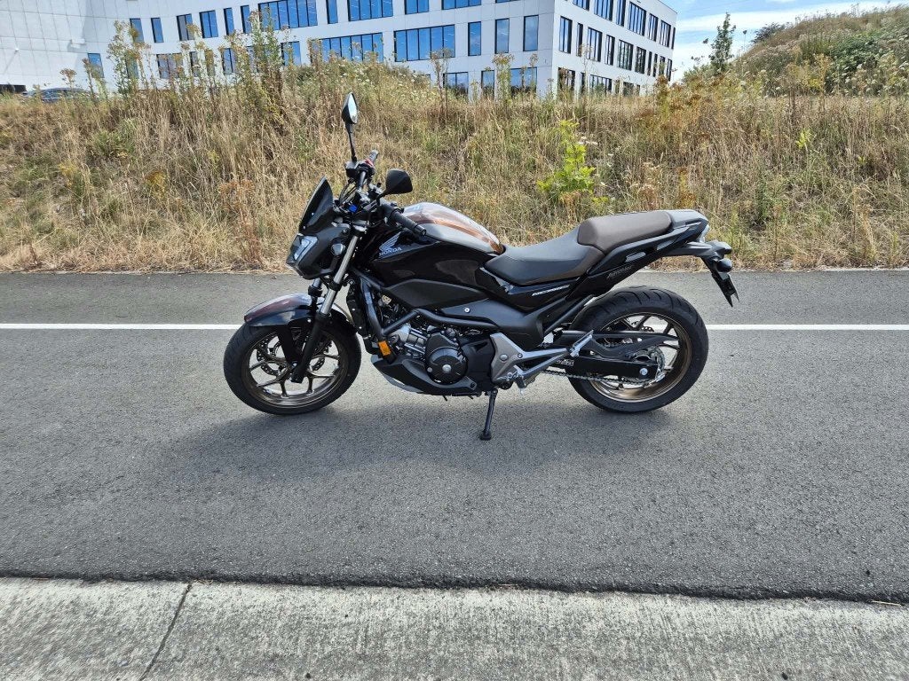 Honda NC750S DCT 3700km, Motoren, Motoren | Honda, Nieuw, 749 cc, Particulier, Automaat