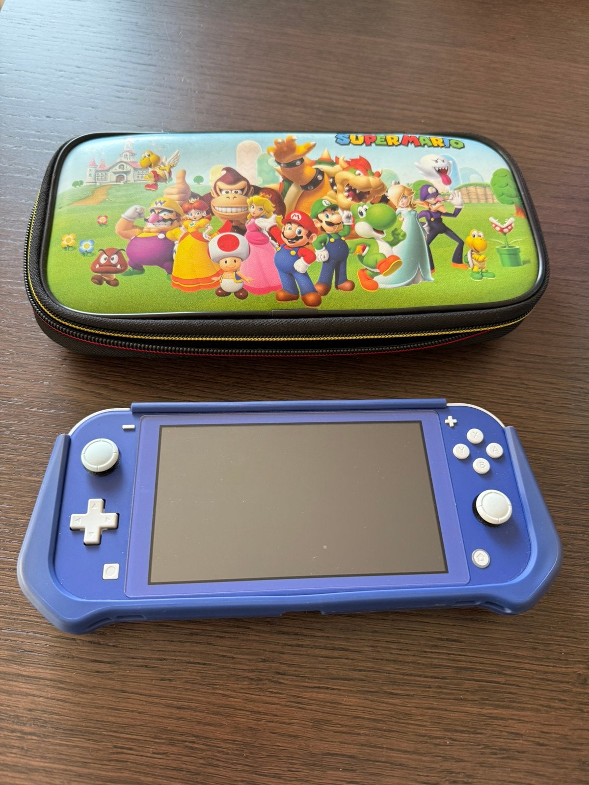 Switch lite, Ophalen, Zo goed als nieuw, Met beschermhoes of tas