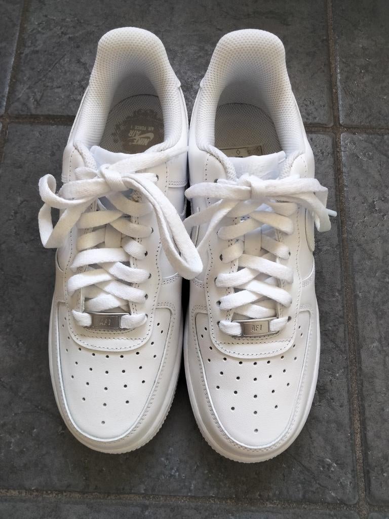 Sneakers NIKE AIR FORCE1 maat 40, Ophalen of Verzenden, Wit, Sneakers