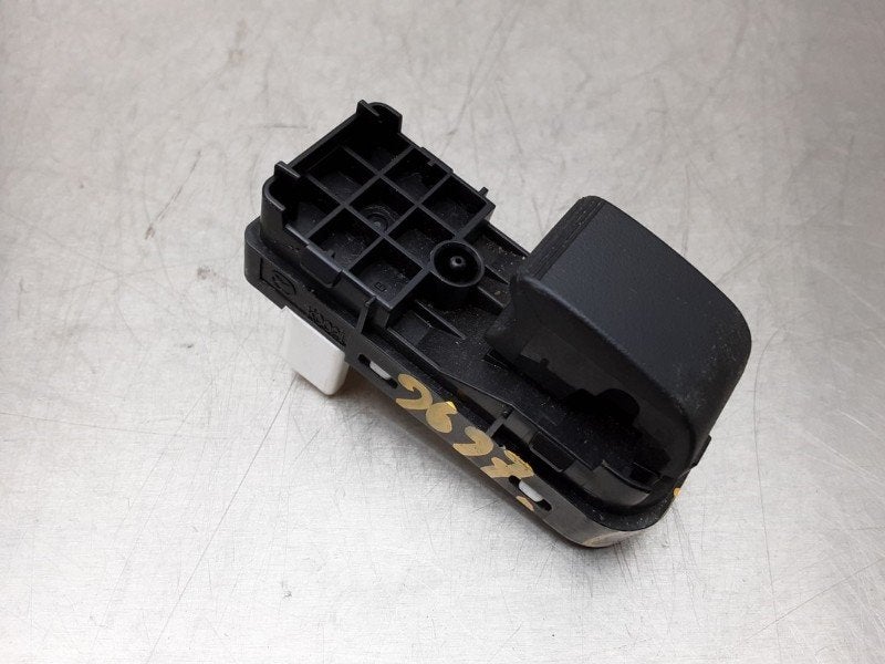 COMMUTATEUR VITRES ELECTRIQUES Mazda 3 (BL12 / BLA2 / BLB2), Utilisé, Mazda
