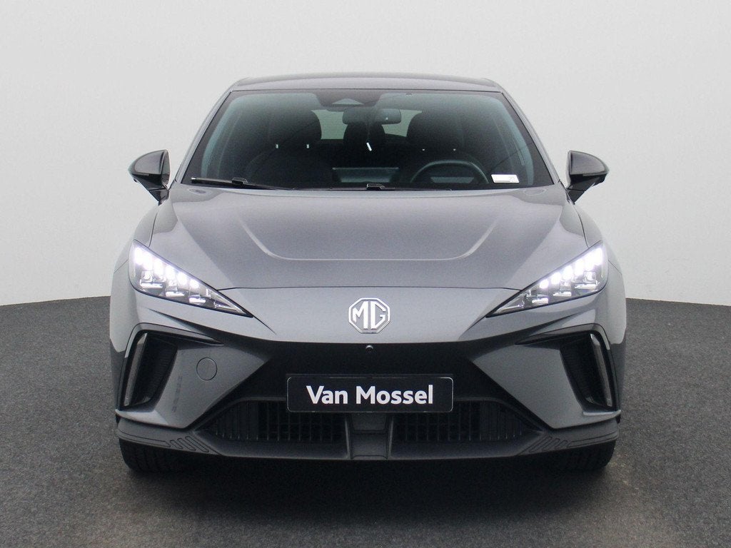 MG MG4 64 kWh Luxury (automatique), Autos, Argent ou Gris, Achat, 5 portes, 5 places