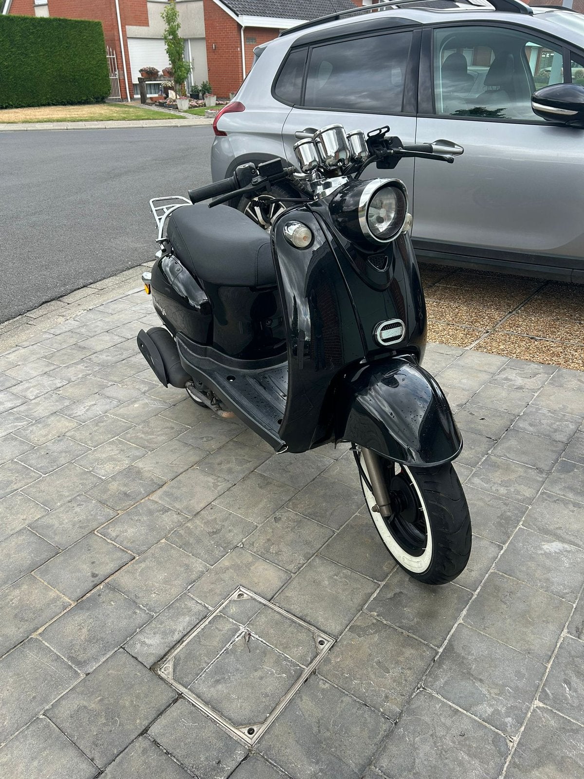 Scooter B-classe Venisi Lowigi, Autres modèles, Classe B (45 km/h), Enlèvement, Utilisé