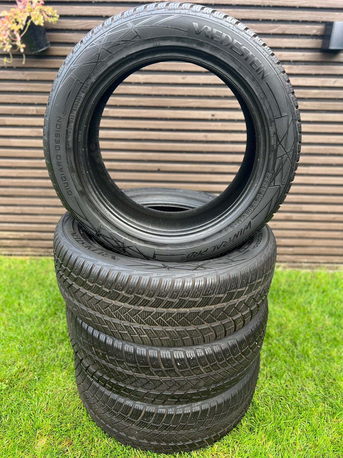 Vredestein Winterbanden 215/55 R17, Ophalen, Winterbanden