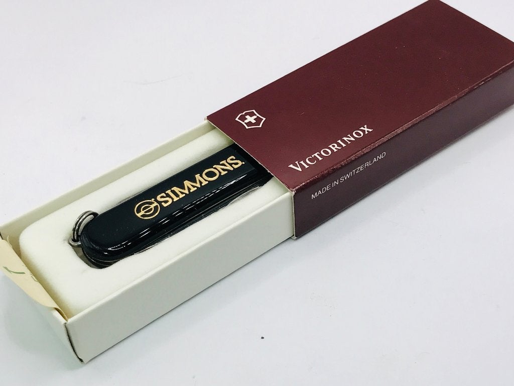 Incrustation dorée Victorinox Black Escort Simmons 58 mm, Caravanes & Camping, Envoi, Neuf