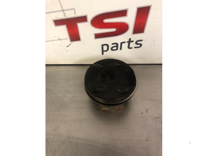 Piston d'un Audi S6, -, 3 mois de garantie, Audi, Utilisé