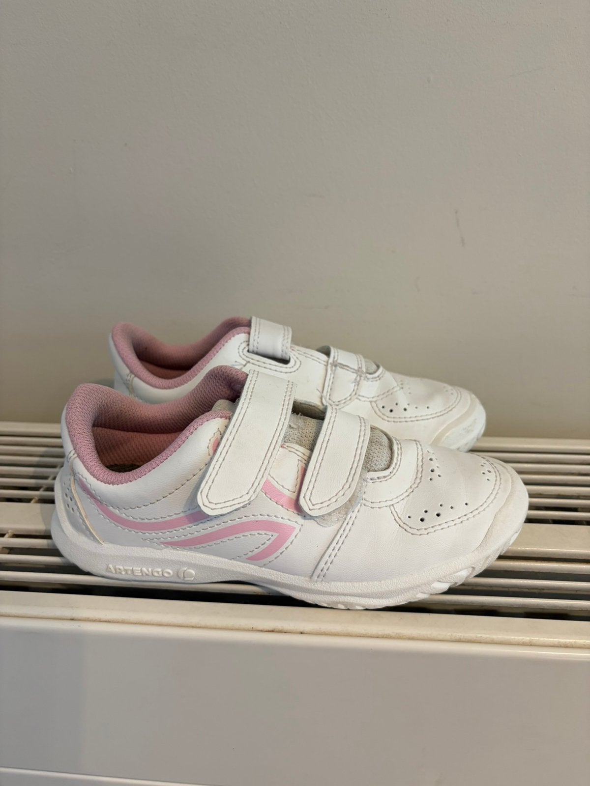 Turnpantoffels Artengo Decathlon, maat 30, Meisje, Sportschoenen, Ophalen of Verzenden, Zo goed als nieuw