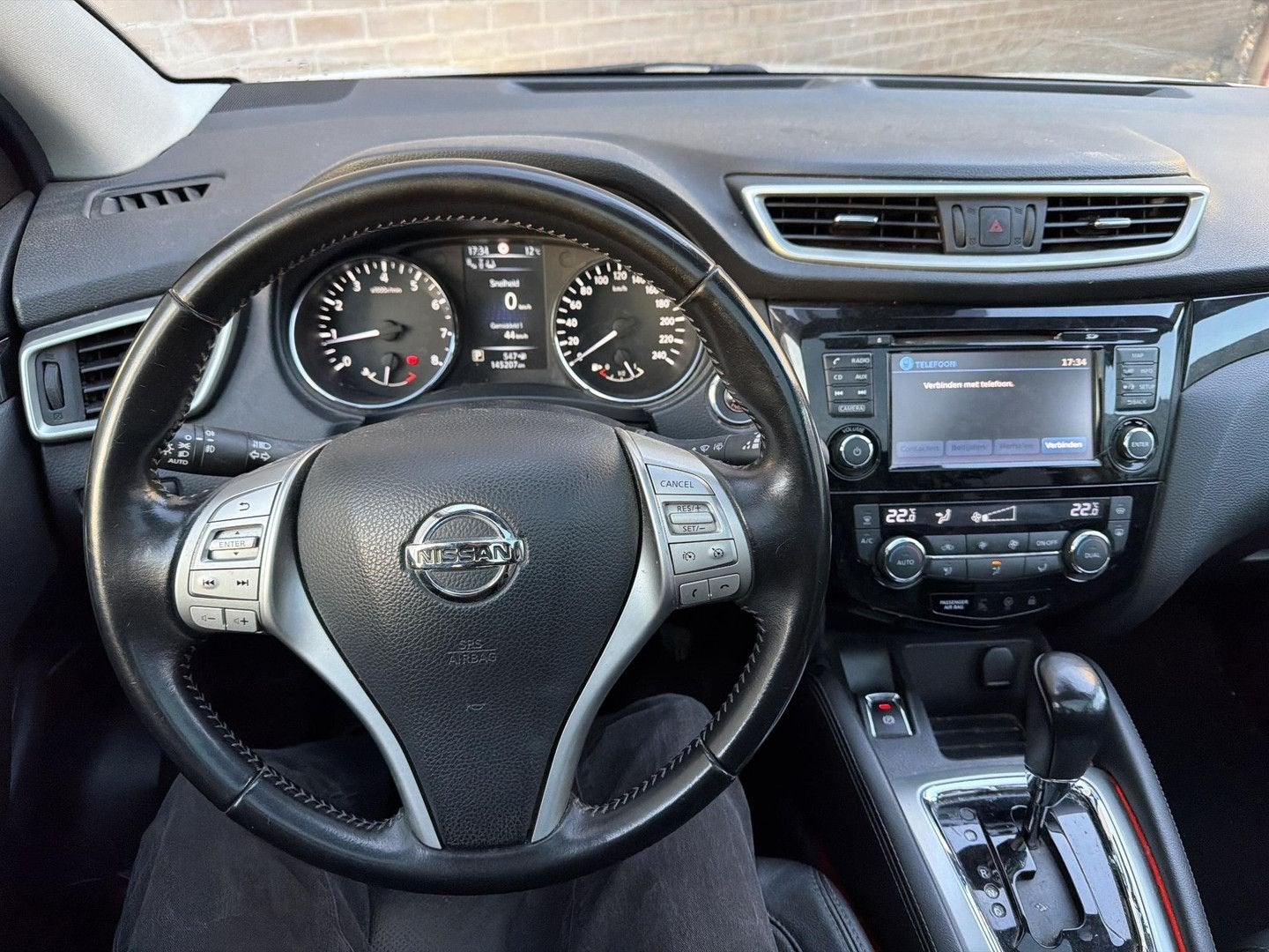 Nissan Qashqai 1.2 Tekna, Auto's, Automaat, Parkeerassistent, Wit, Bedrijf