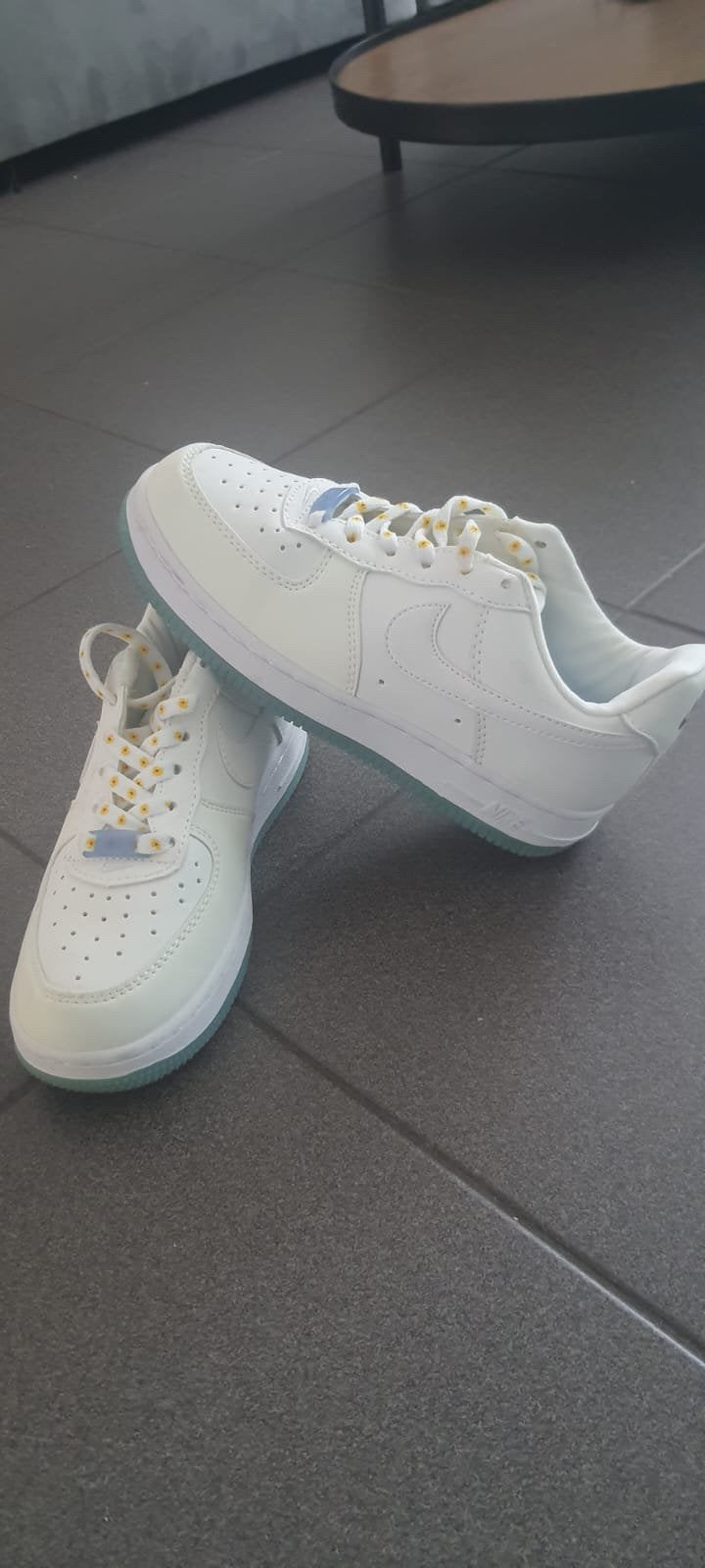Basket Nike, Enfants & Bébés, Enlèvement ou Envoi, Comme neuf, Chaussures de sport, Fille