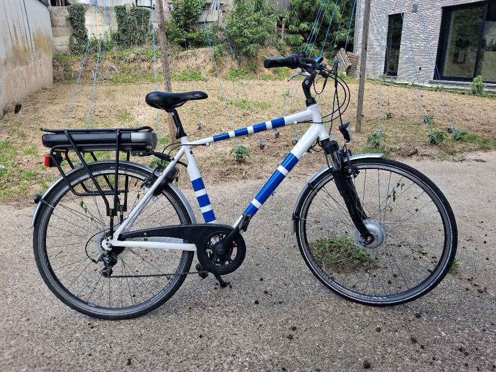 Herenfiets elektrisch costum, Fietsen en Brommers, Fietsen | Heren | Herenfietsen, 57 tot 61 cm, Ophalen, Gebruikt, Velgrem