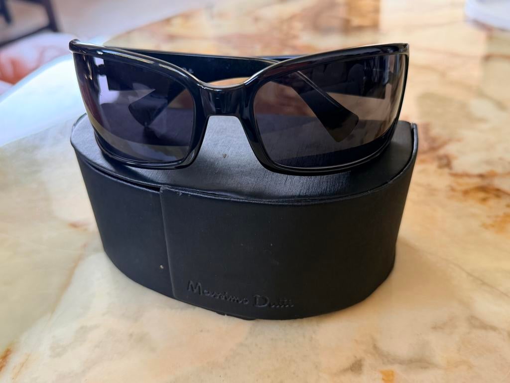 Massimo Dutti zonnebril – Goede staat, Enlèvement, Comme neuf, Lunettes de soleil
